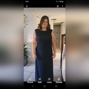 Navy dress for a wedding